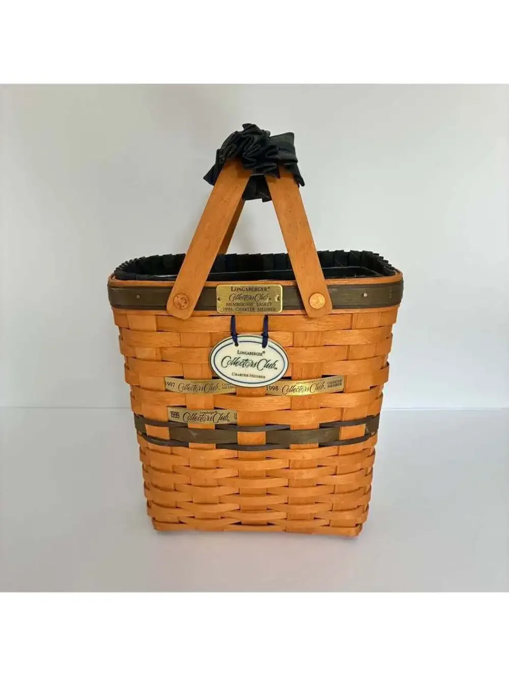 Longaberger 1996 Collectors Club Charter Member Basket Complete w Liner